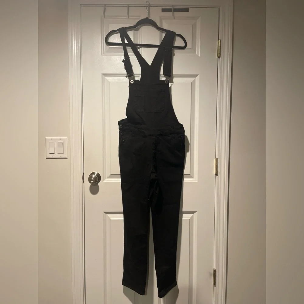 Fall Clean Out 🍃🍁🍂🎃 - Picture 3 of 3